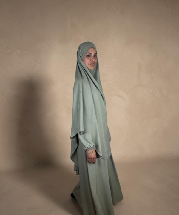 The Ease Dress Misty Green