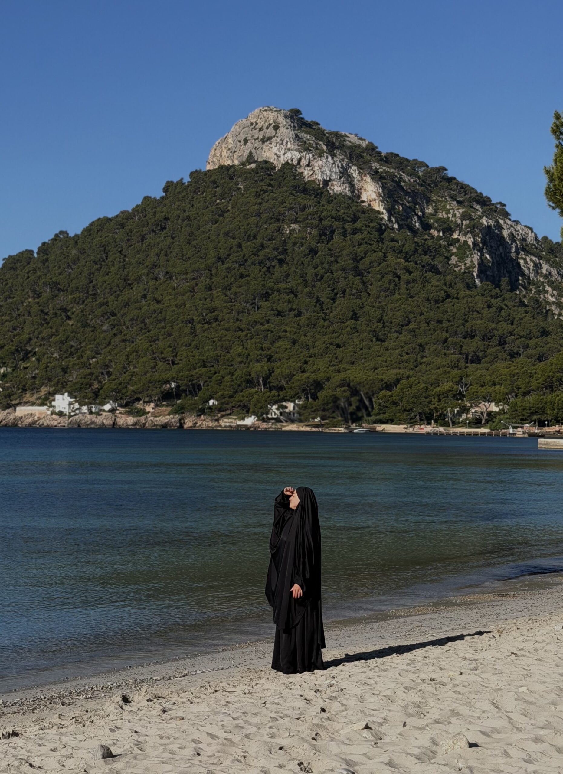 The Signature Jilbab Black - Image 8