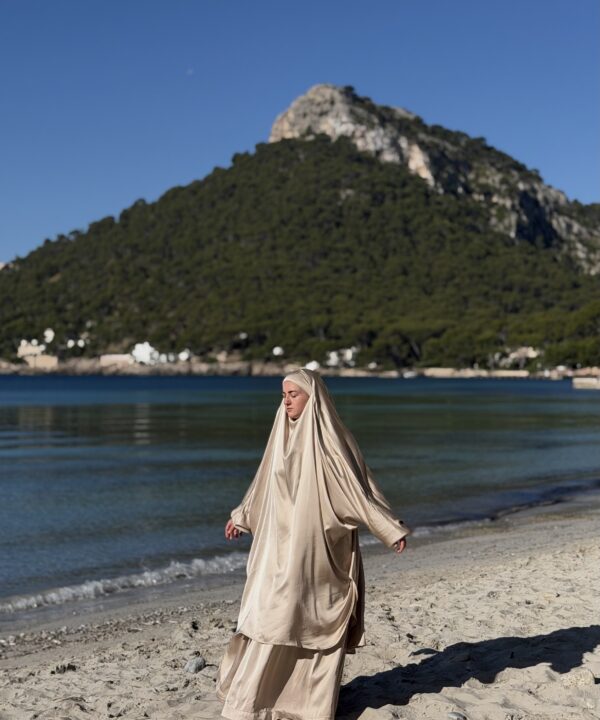 The Signature Jilbab Beige